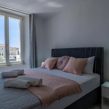 Vendégház Vitoria On Joakim Square *